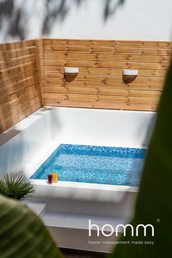Nemeseos Ground Floor Homm Apartment With Roof Garden And Wading Pool Athén Kültér fotó